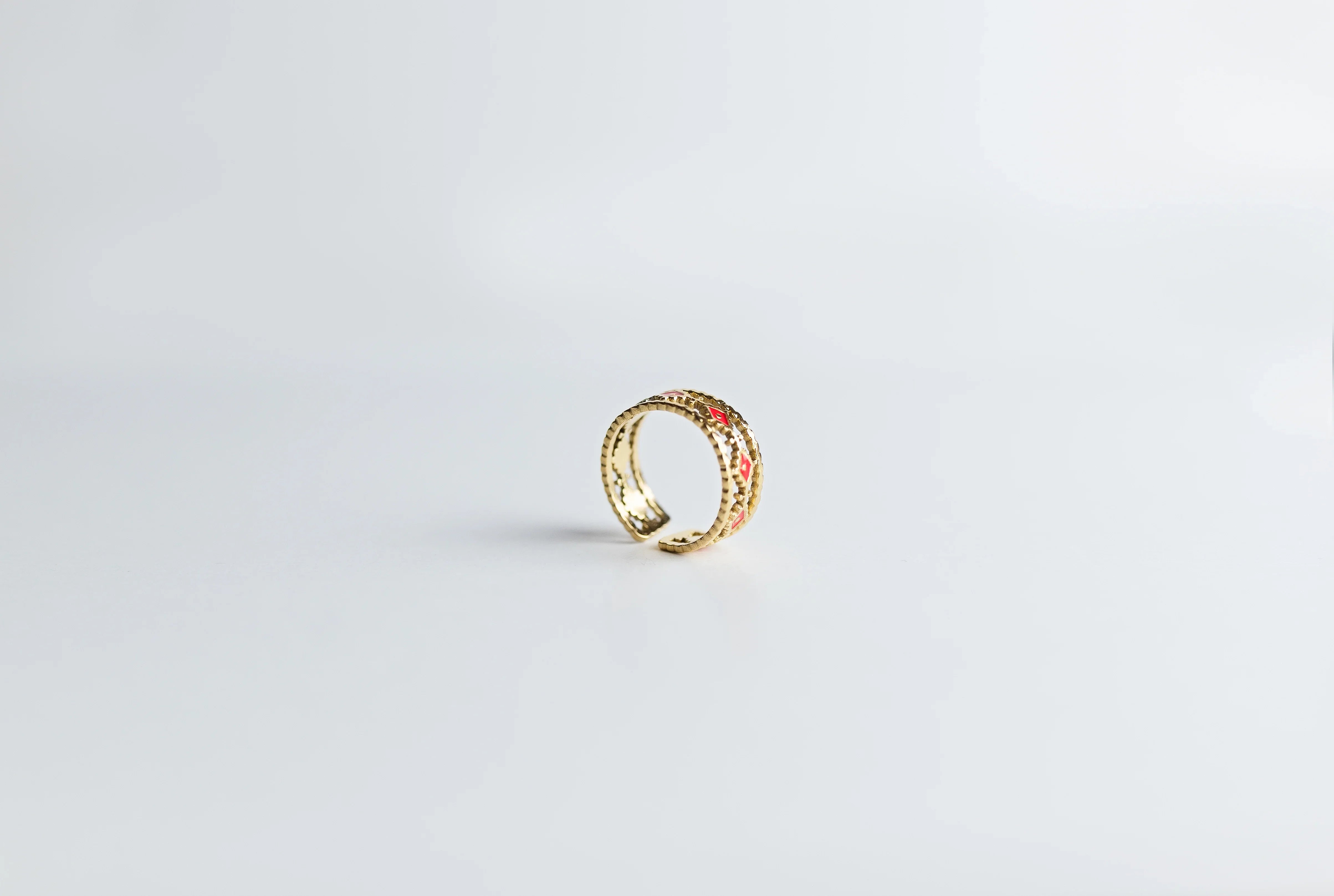 Anillo Ajustable "Rombos Esmaltados" en Acero Inoxidable 316L y Esmalte Rojo