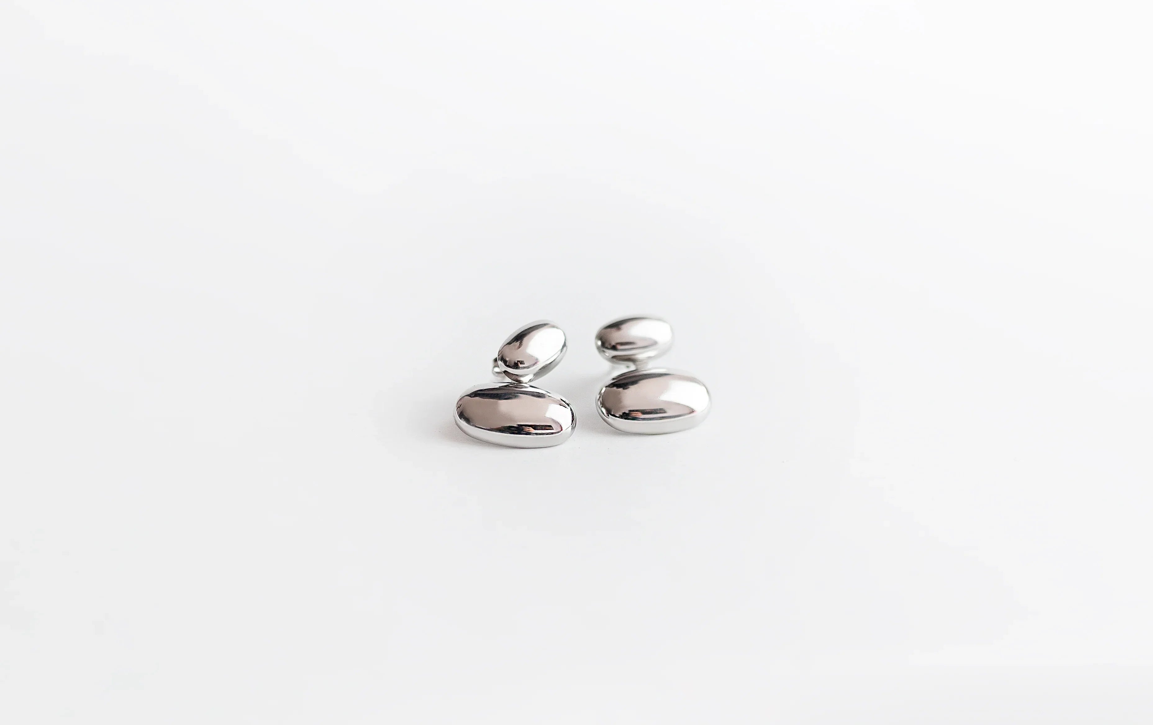 Pendientes Minimalistas Doble Gota Pulida
